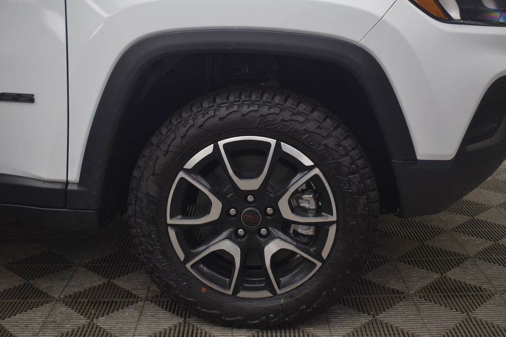 new 2026 Jeep Compass car, priced at $33,805