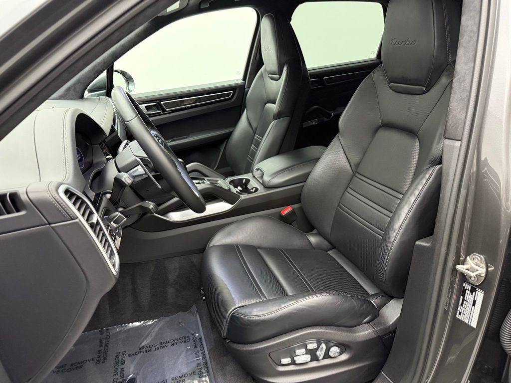 2021 Porsche Cayenne Turbo 5