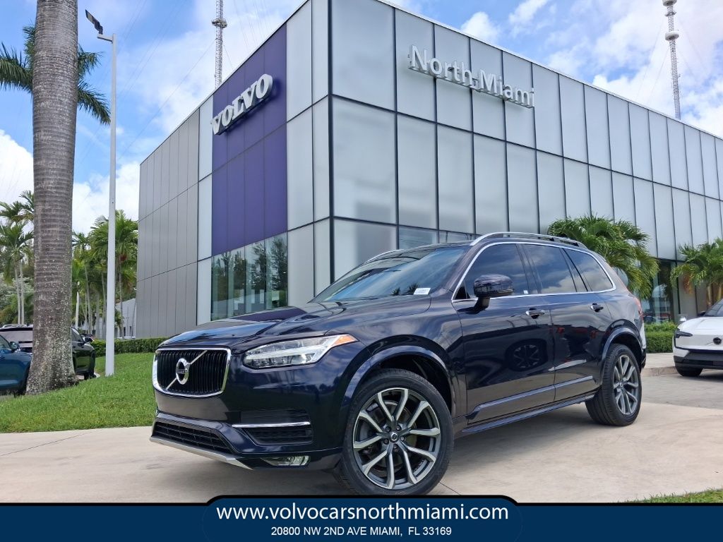 2019 Volvo XC90 T6 Momentum