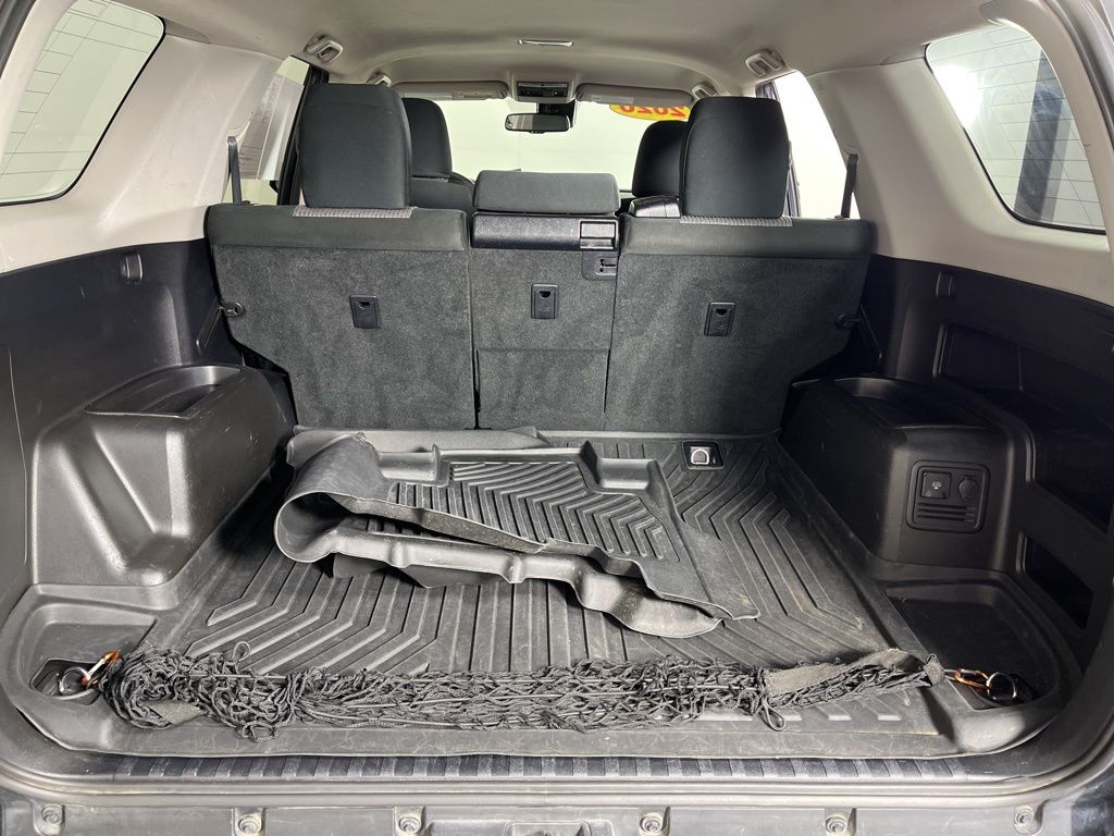 Thumbnail: 2020 Toyota 4Runner - 10