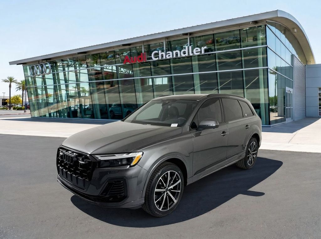 Thumbnail: 2026 Audi Q7 - 1