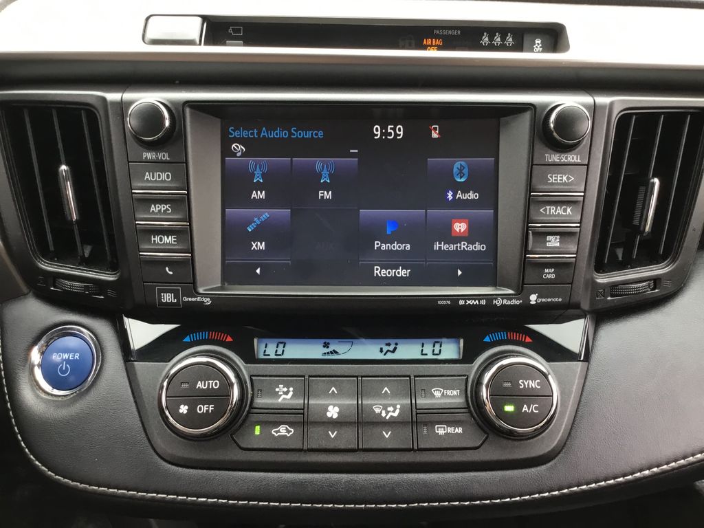 Thumbnail: 2017 Toyota RAV4 - 18