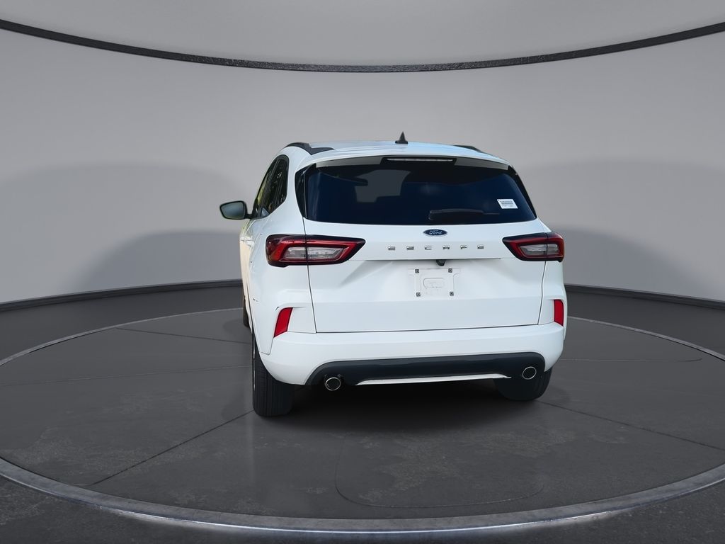 Thumbnail: 2023 Ford Escape - 7