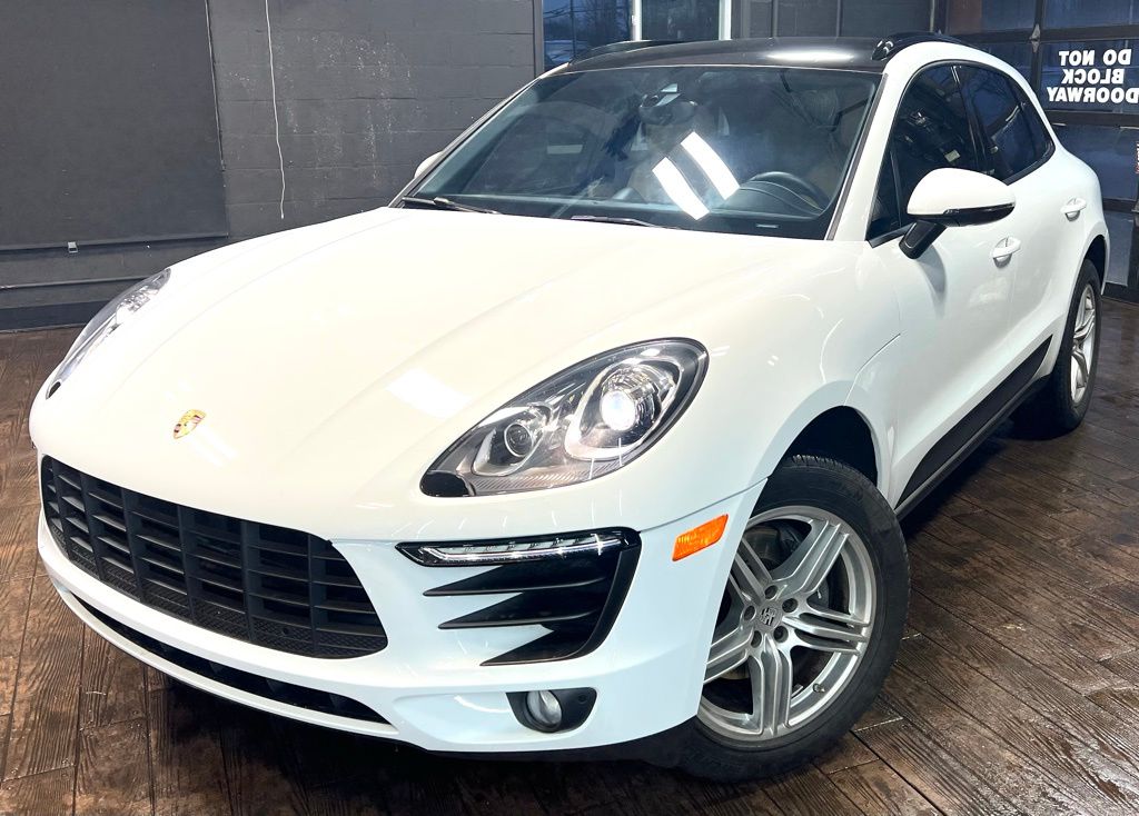 2018 Porsche Macan Base
