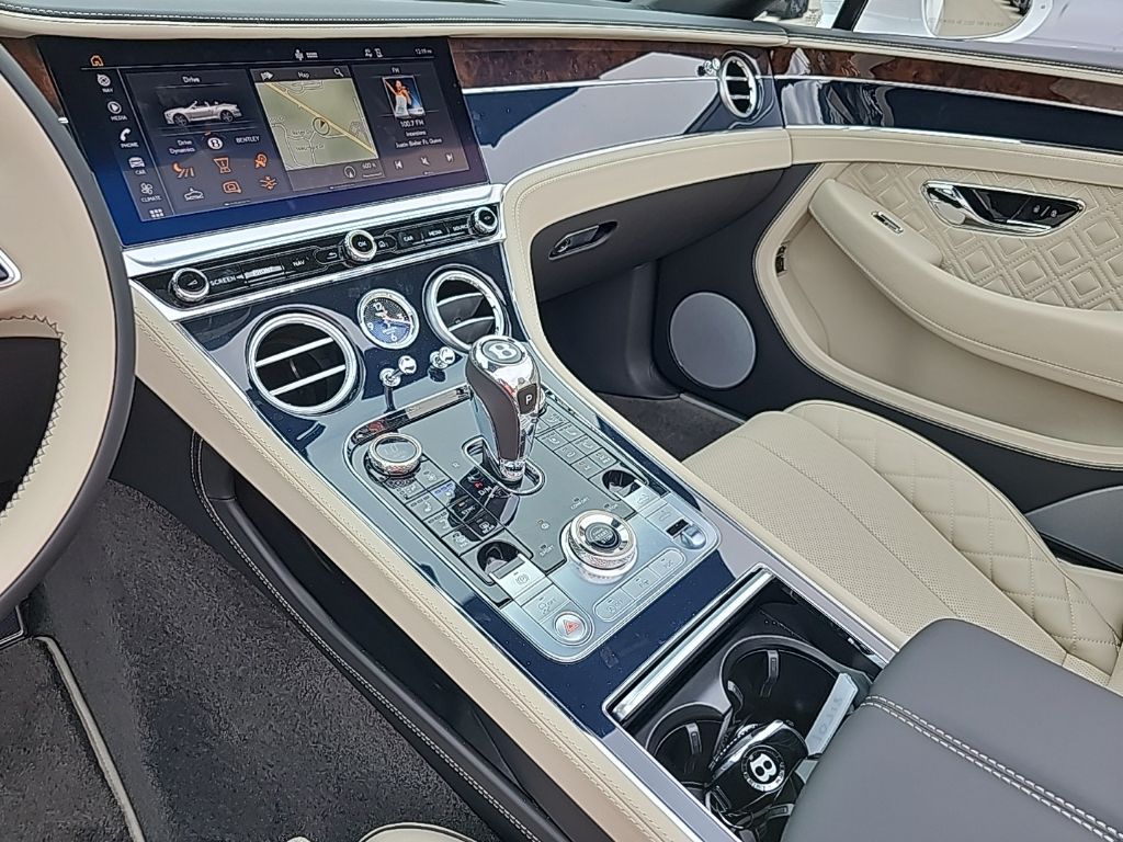 2023 Bentley Continental GT Azure 32