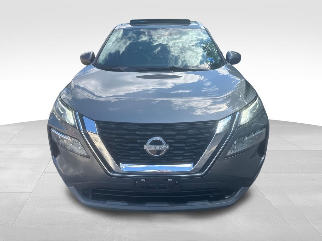 Used 2023 Gray Nissan SV image 39