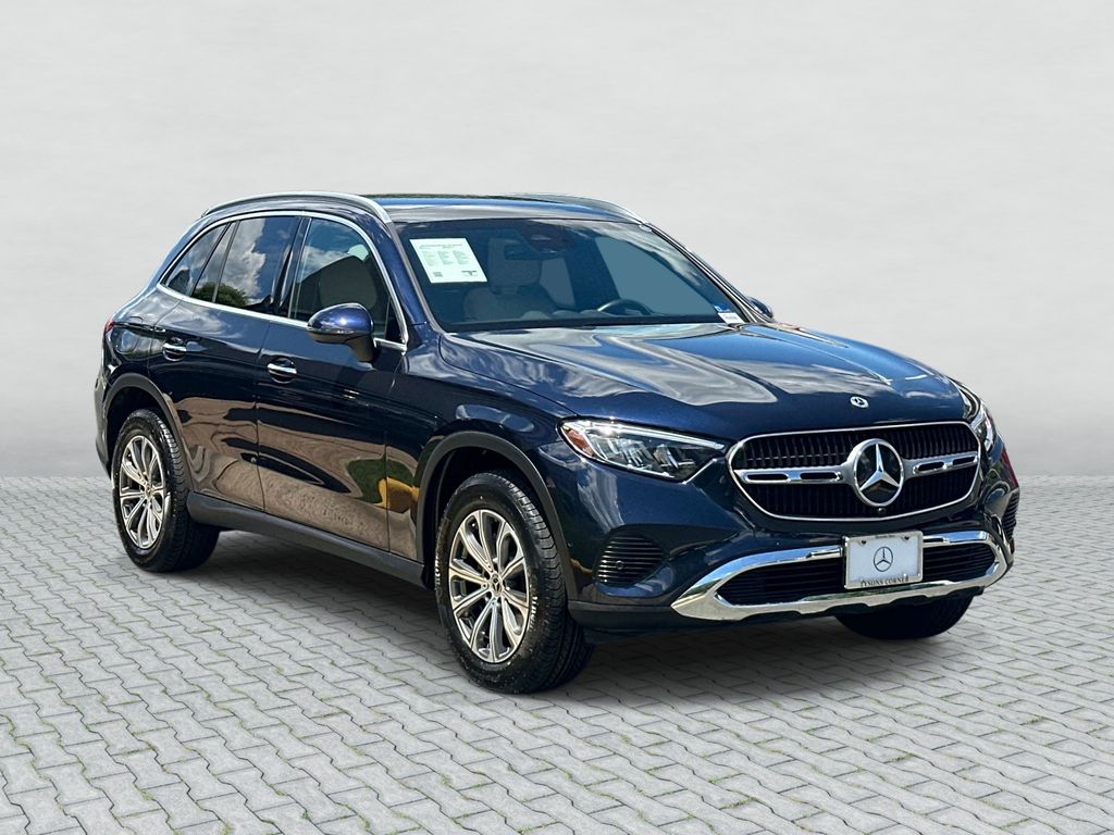Thumbnail: 2024 Mercedes-Benz GLC - 3
