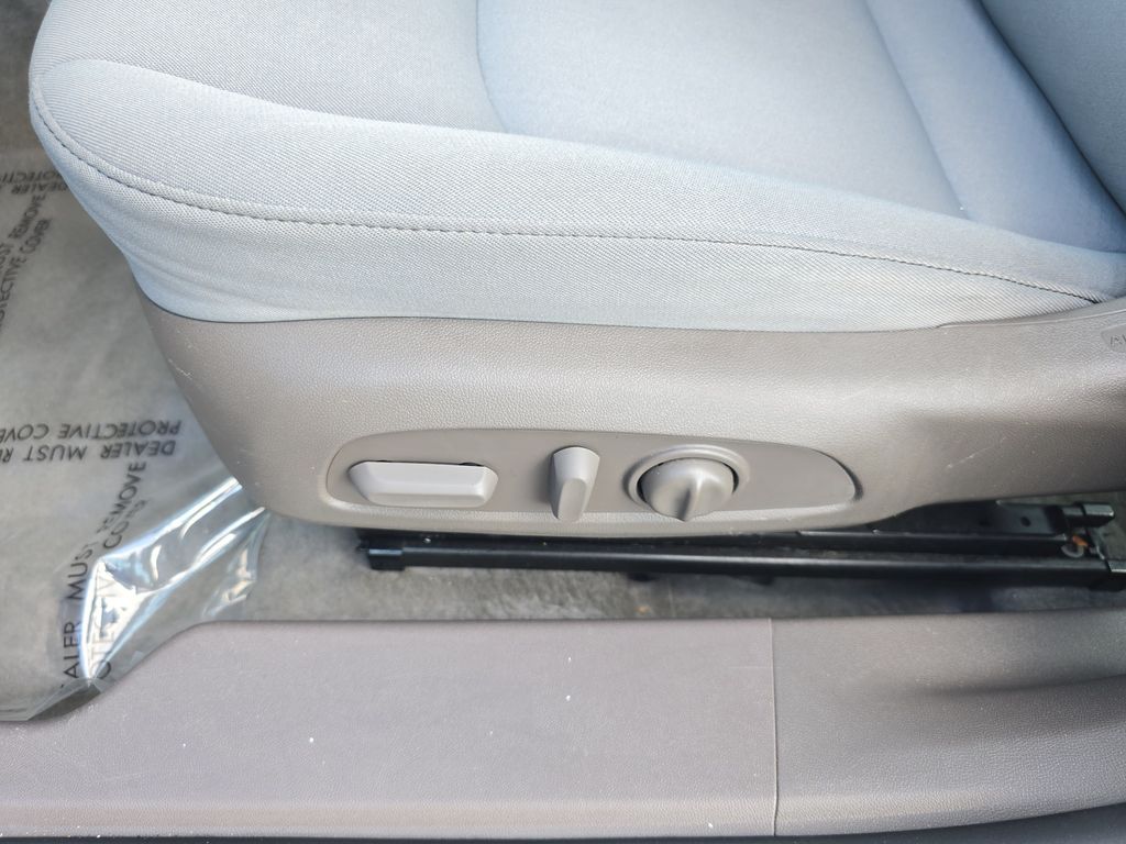 Used 2025 Chevrolet Malibu Sedan