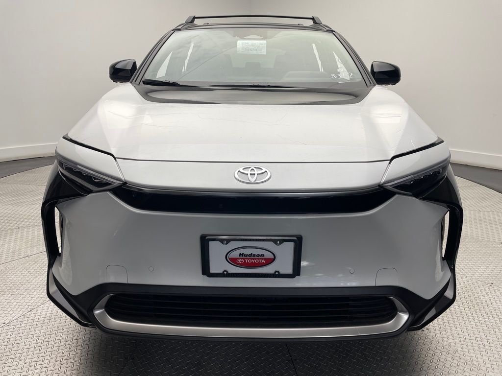 2025 Toyota bZ4X Limited 2