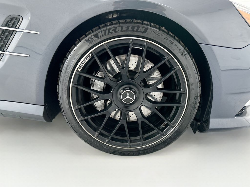 Thumbnail: 2015 Mercedes-Benz SL-Class - 26