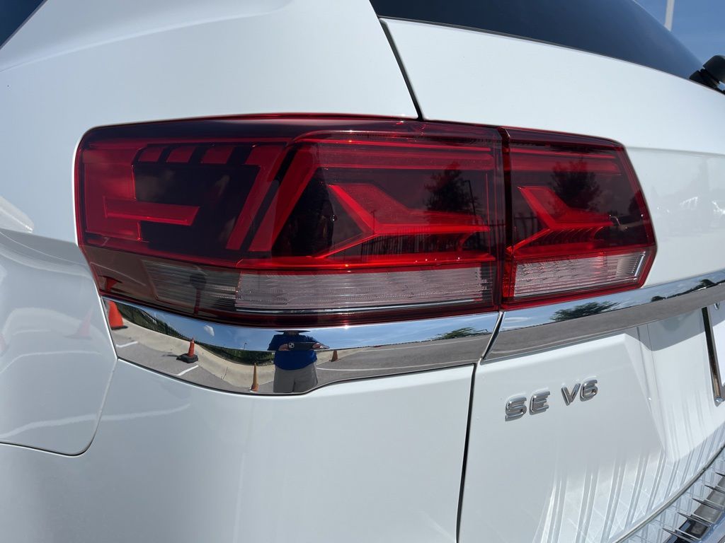 Thumbnail: 2021 Volkswagen Atlas - 7