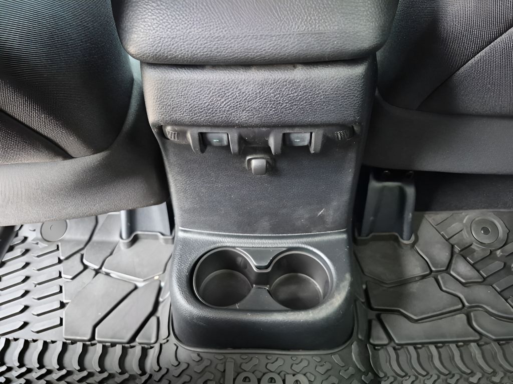 Used Car 2016 Jeep Wrangler  Unlimited Rubicon For Sale Under $30,000 In Austin, Texas