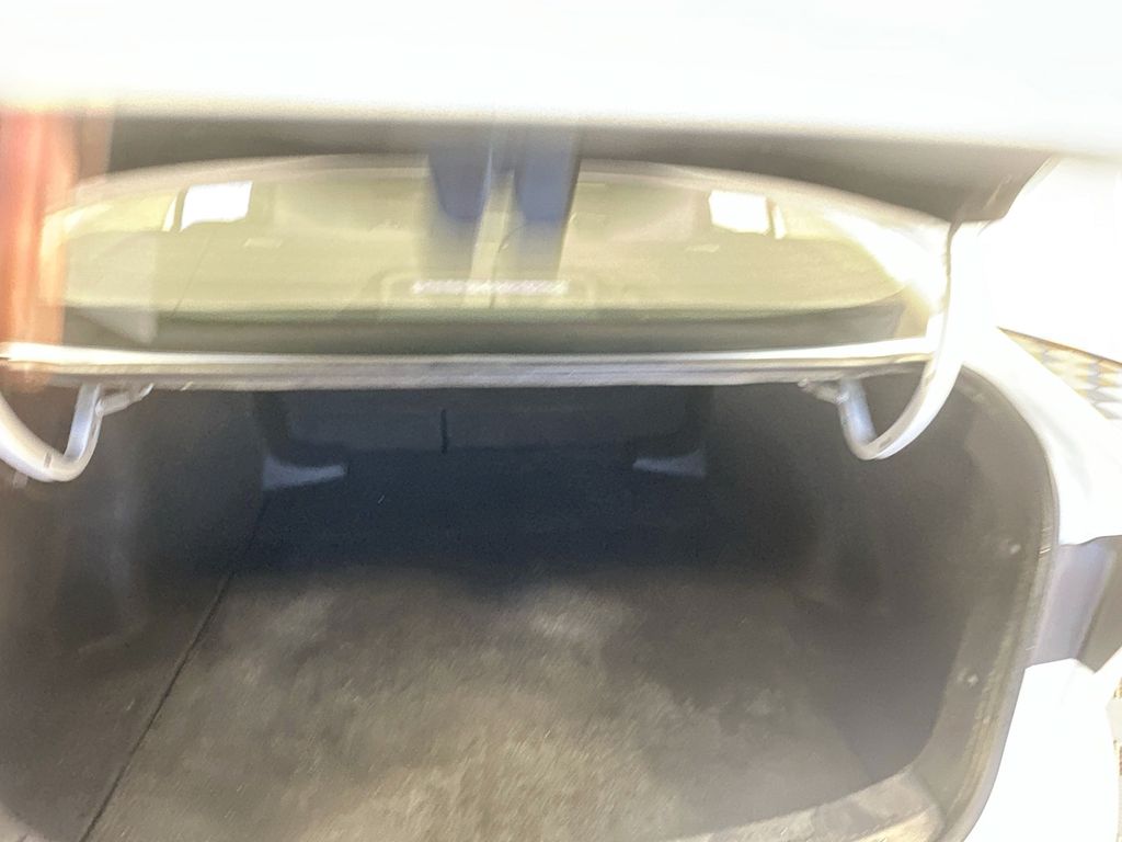 Thumbnail: 2024 Toyota Corolla - 25