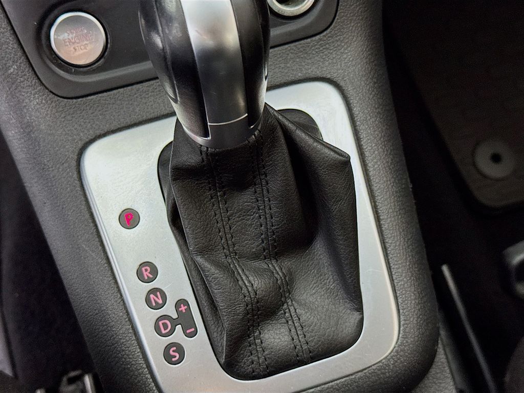 Used Car 2018 Volkswagen Tiguan Limited  2.0t For Sale Under $15,000 In Austin, Texas