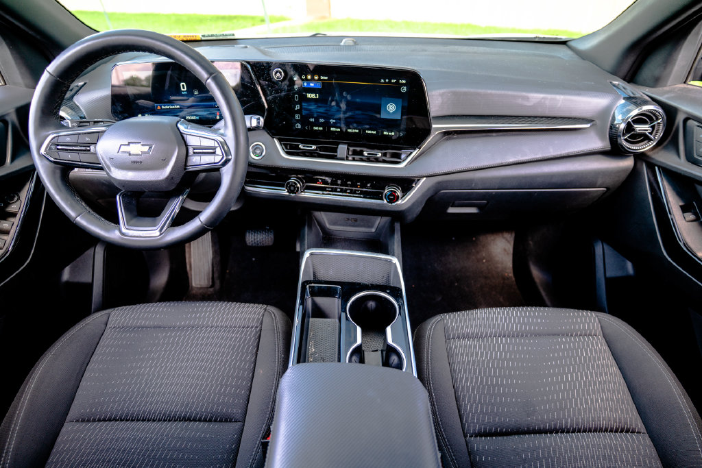 Used 2025 Chevrolet Equinox SUV