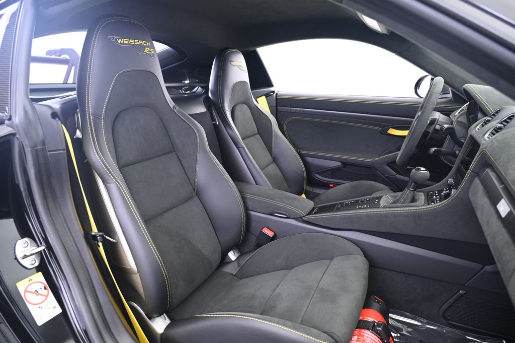 Thumbnail: 2025 Porsche 718 Cayman - 21
