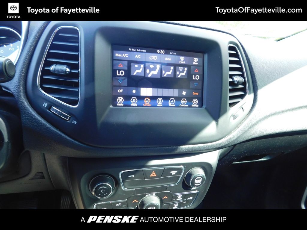 2017 Jeep Compass Latitude 9