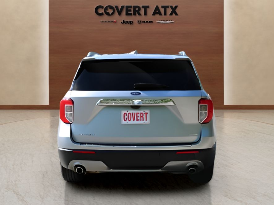 View vehicle photo 4