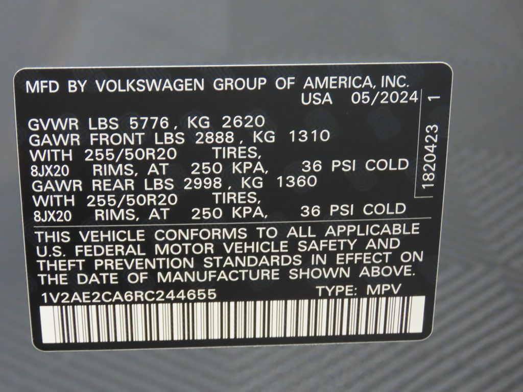 2024 Volkswagen Atlas SEL 32