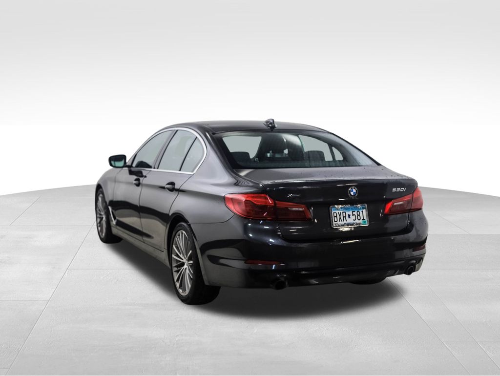 Thumbnail: 2019 BMW 5 Series - 3