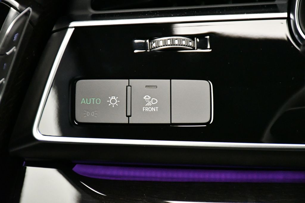 Thumbnail: 2025 Audi Q7 - 21