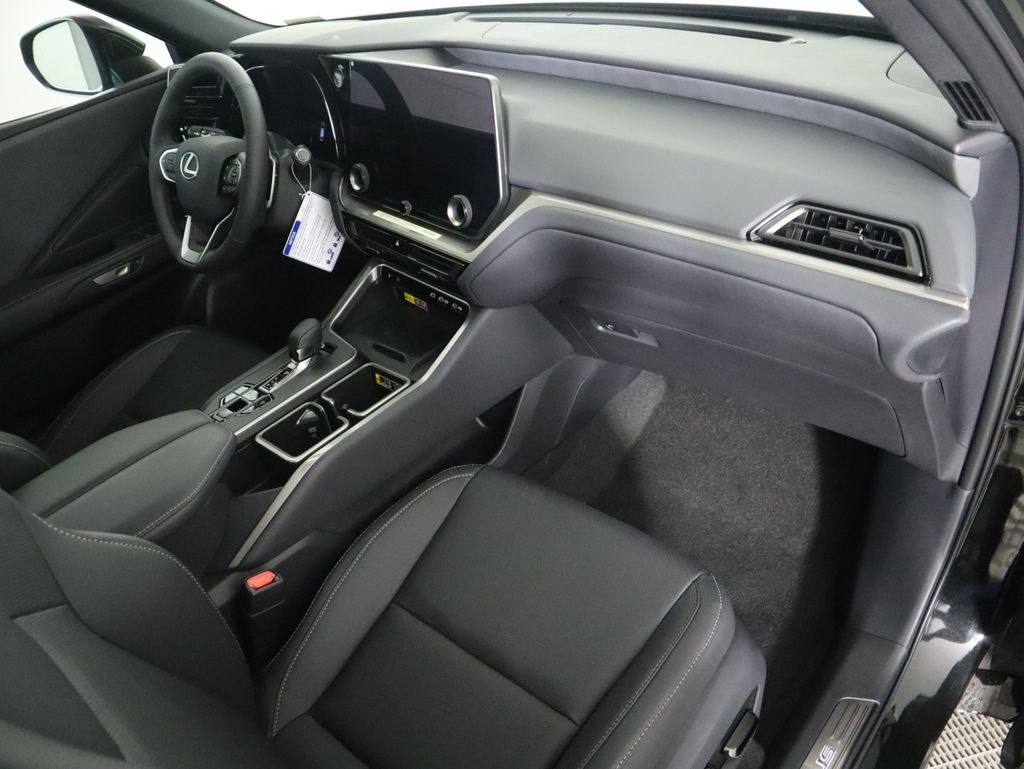 Thumbnail: 2026 Lexus TX - 18