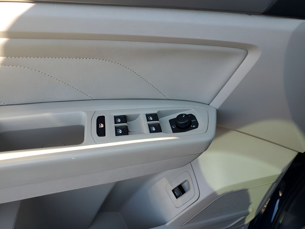 Used Car 2021 Volkswagen Atlas  Sel Premium For Sale Under $35,000 In Austin, Texas