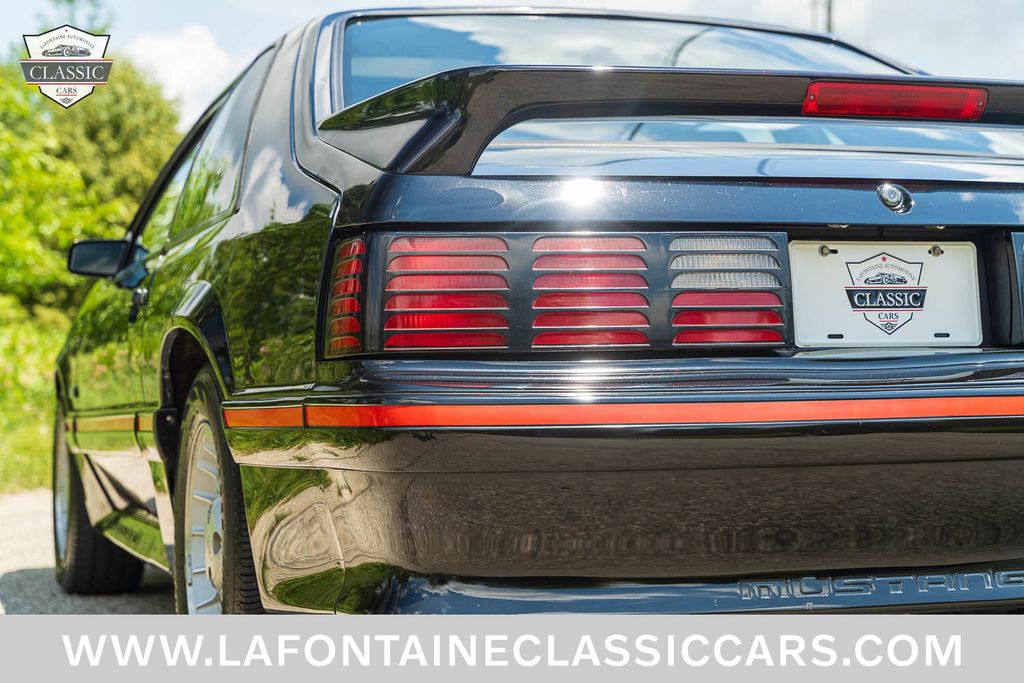 1987 Ford Mustang 14
