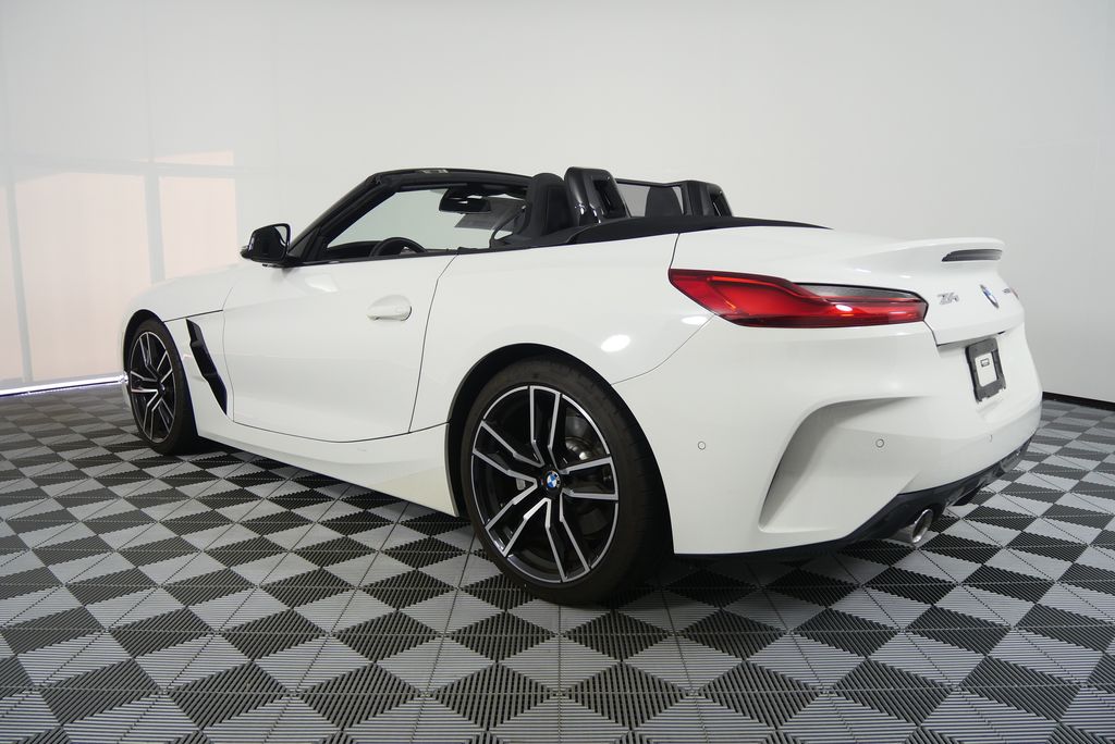 Thumbnail: 2022 BMW Z4 - 7