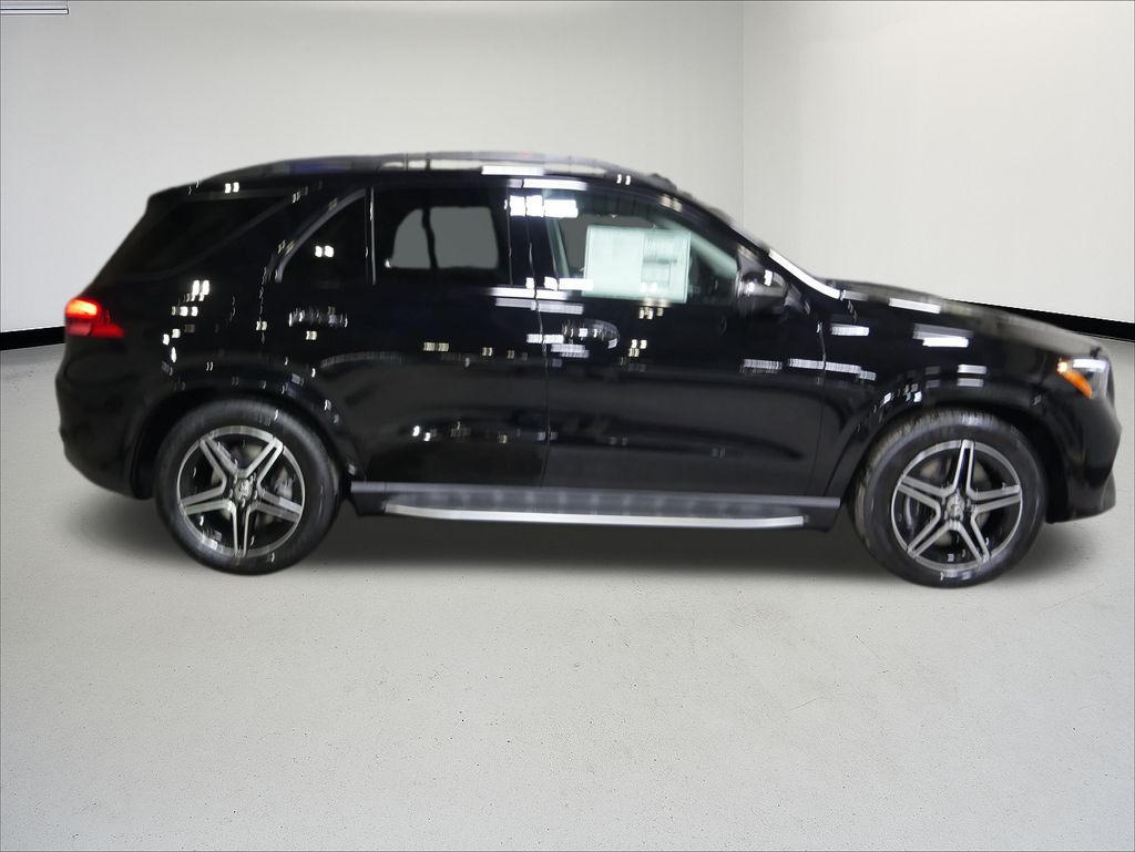 Thumbnail: 2026 Mercedes-Benz GLE - 6