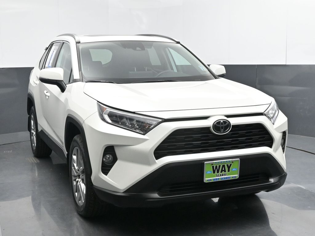 2021 Toyota RAV4 XLE Premium