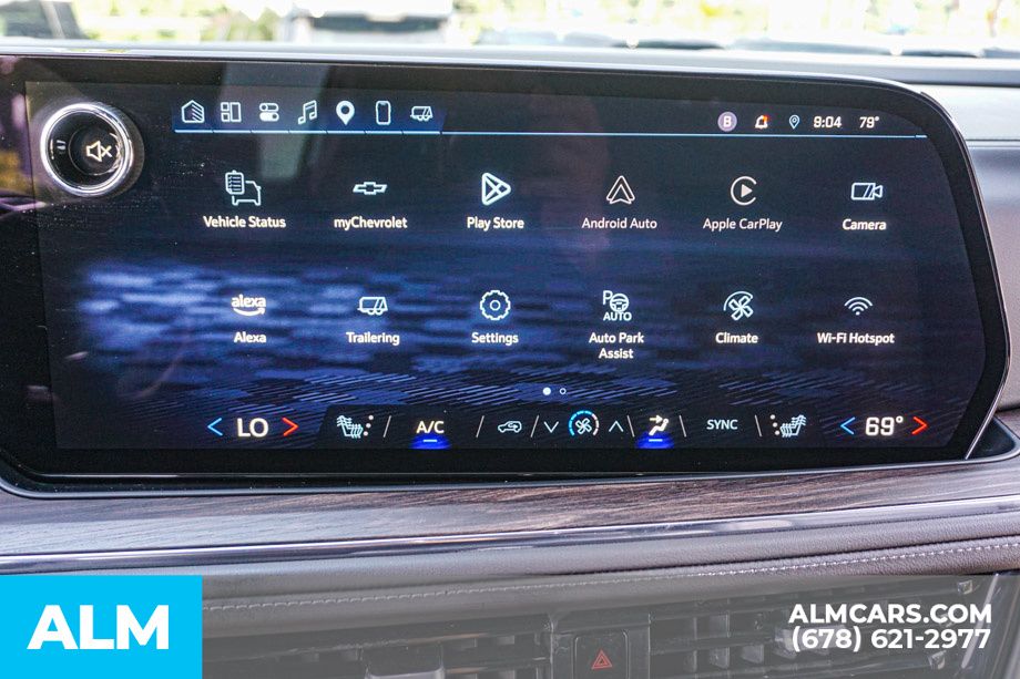 Used 2025 Black Chevrolet Z71 image 36