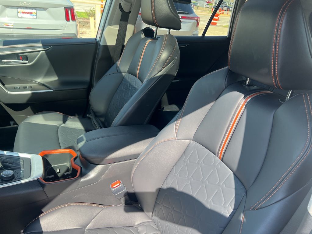 2022 Toyota RAV4 Adventure photo