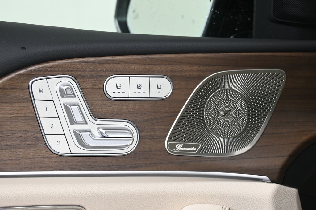 Thumbnail: 2026 Mercedes-Benz GLE - 25