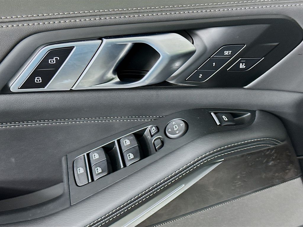 Thumbnail: 2026 BMW X5 - 20