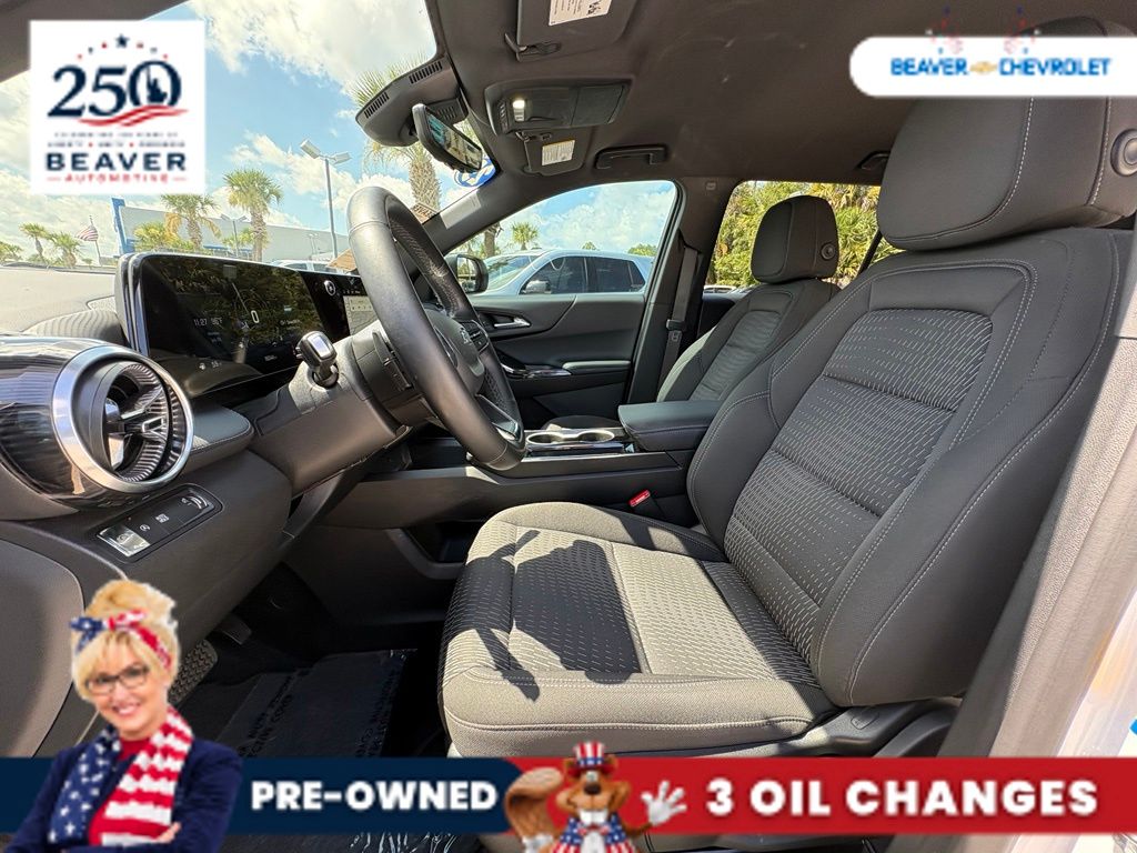 Used 2025 Chevrolet Equinox SUV