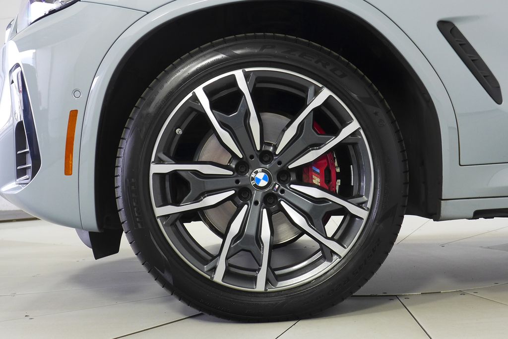 Thumbnail: 2023 BMW X4 - 5