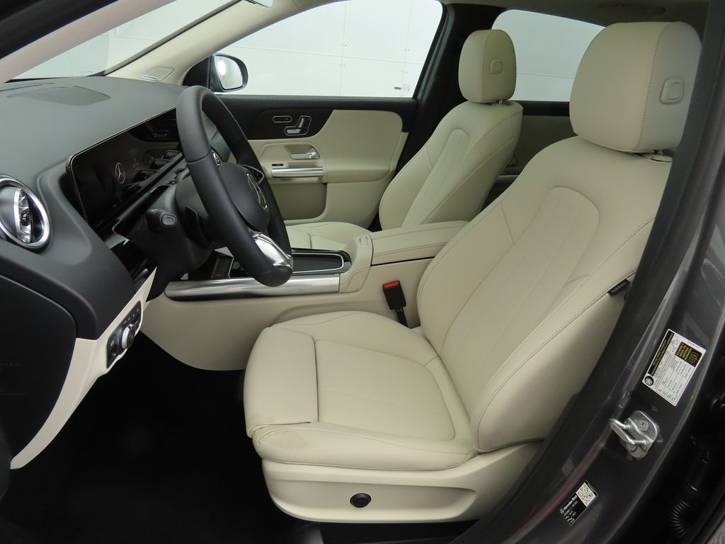 Thumbnail: 2026 Mercedes-Benz GLA - 19