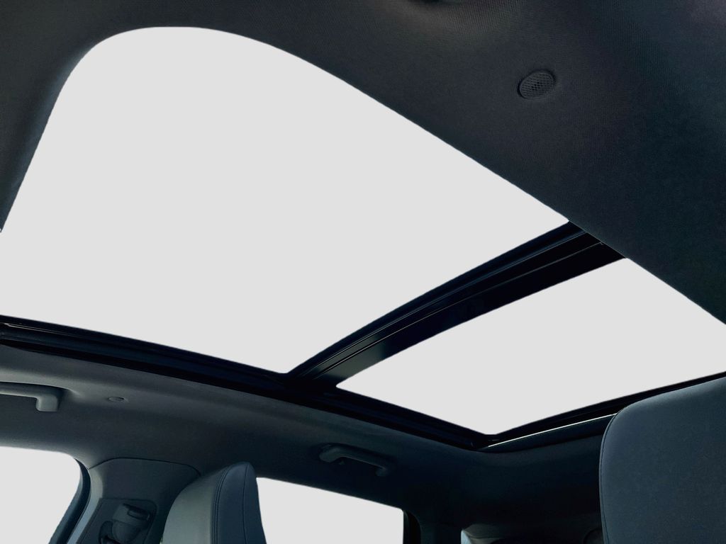 2022 Lincoln Nautilus Reserve White at Legacy Ford