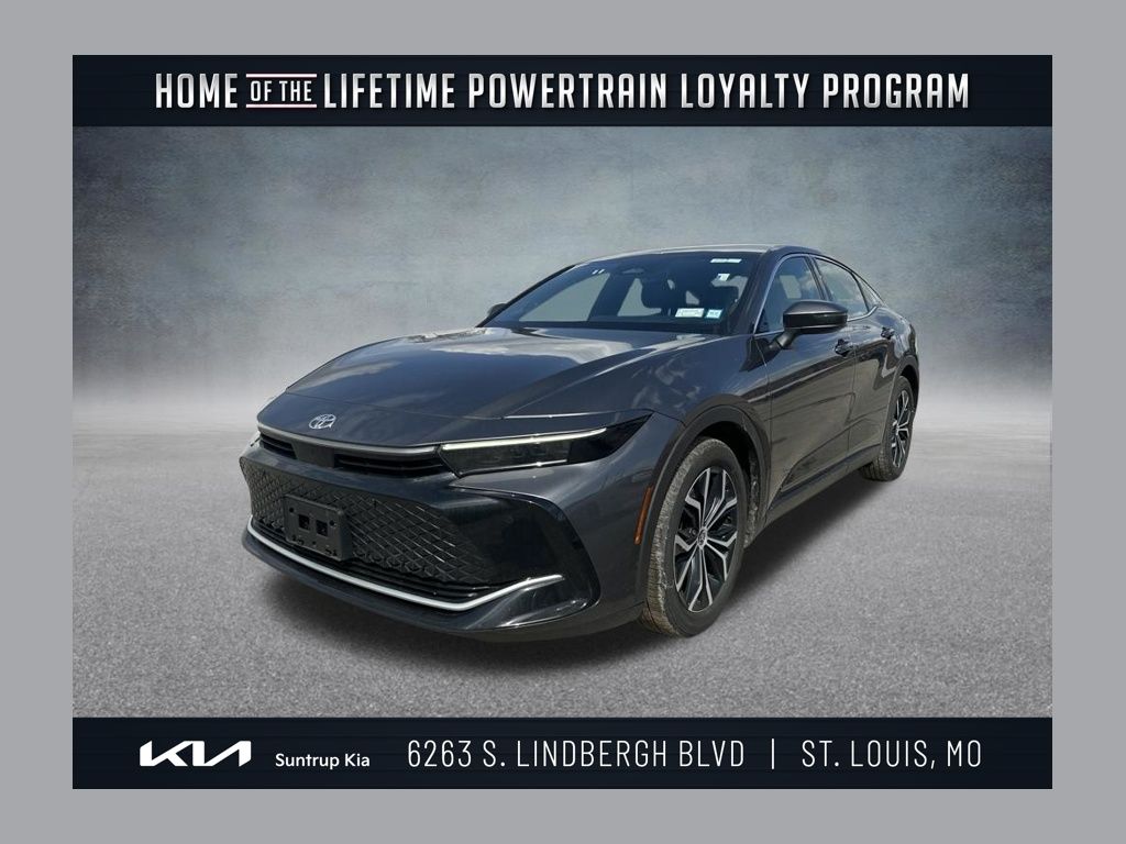 2024 Toyota Crown Limited AWD