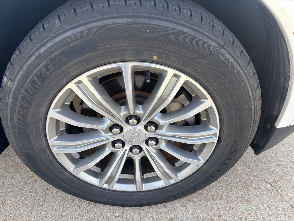 Used 2017 Cadillac XT5 SUV