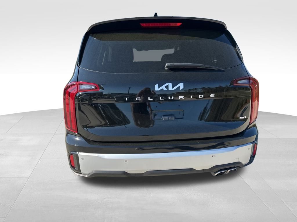 2023 Ebony Black Kia Telluride S AWD SUV
