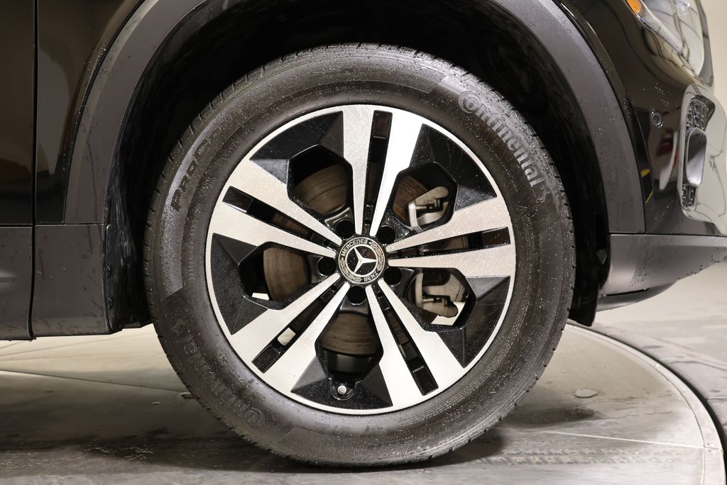 Thumbnail: 2025 Mercedes-Benz GLB - 14