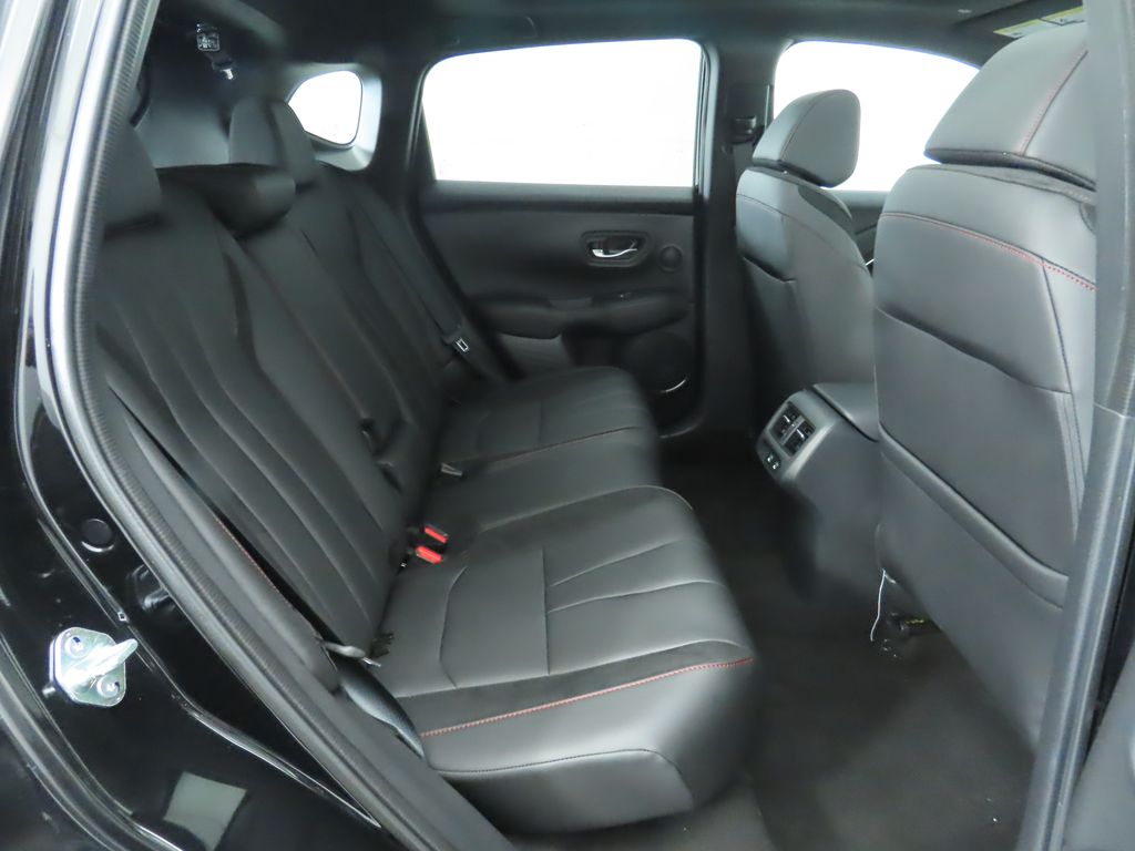 Thumbnail: 2025 Acura ADX - 23