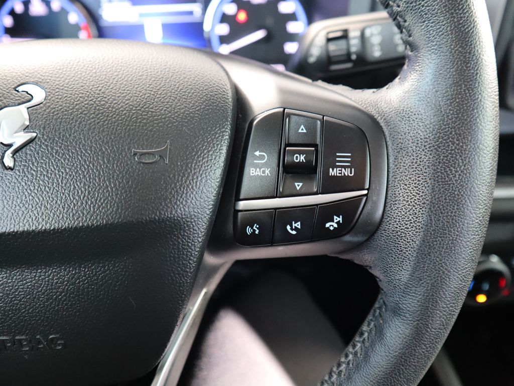 Thumbnail: 2022 Ford Bronco Sport - 12