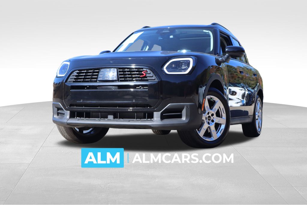 2025 MINI Countryman S's photo