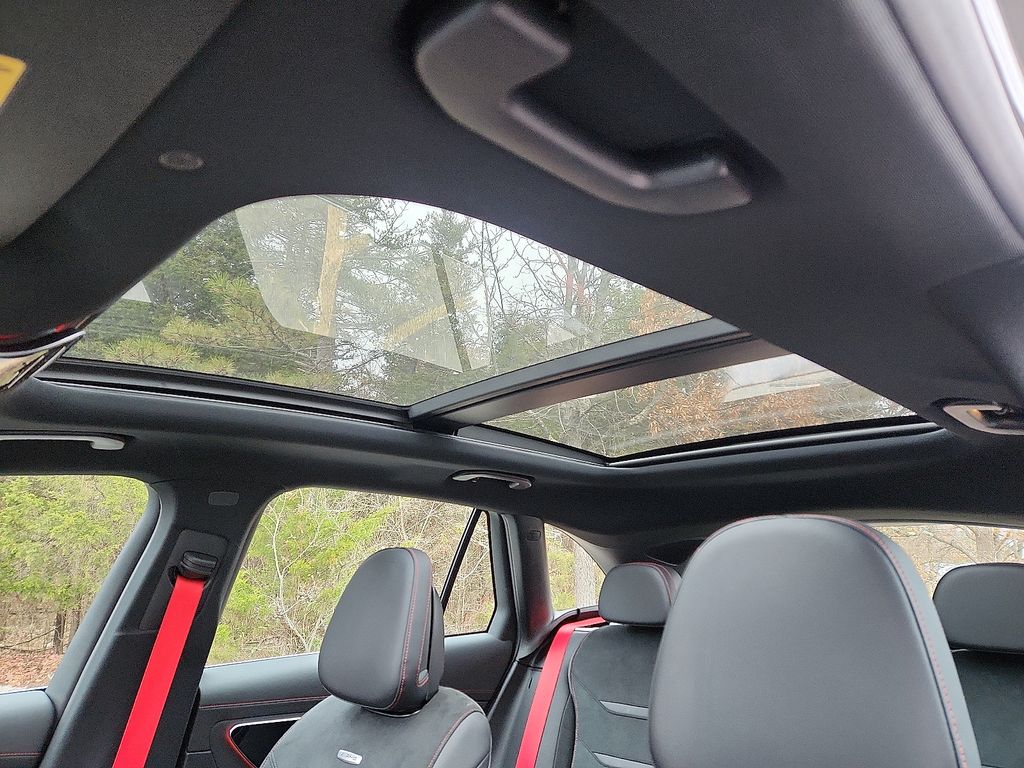 Thumbnail: 2025 Mercedes-Benz GLC - 14