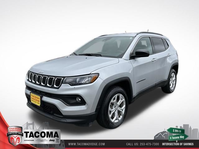 2024 Jeep Compass Latitude 4WD