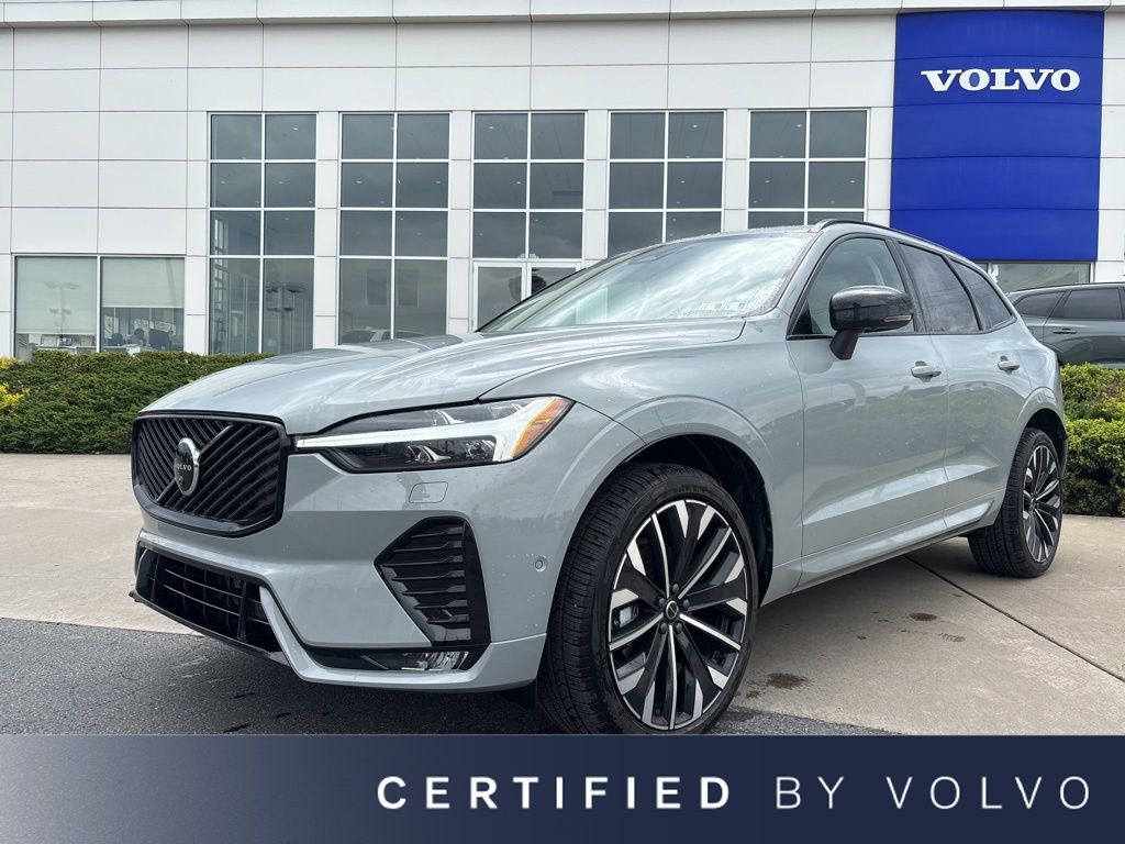Vapour Gray Metallic 2026 Volvo XC60 B5 Ultra AWD SUV / Crossover All-Wheel Drive Automatic
