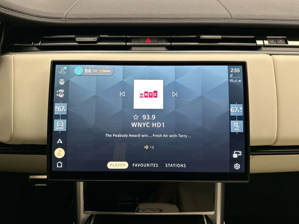 Thumbnail: 2024 Land Rover Range Rover - 23